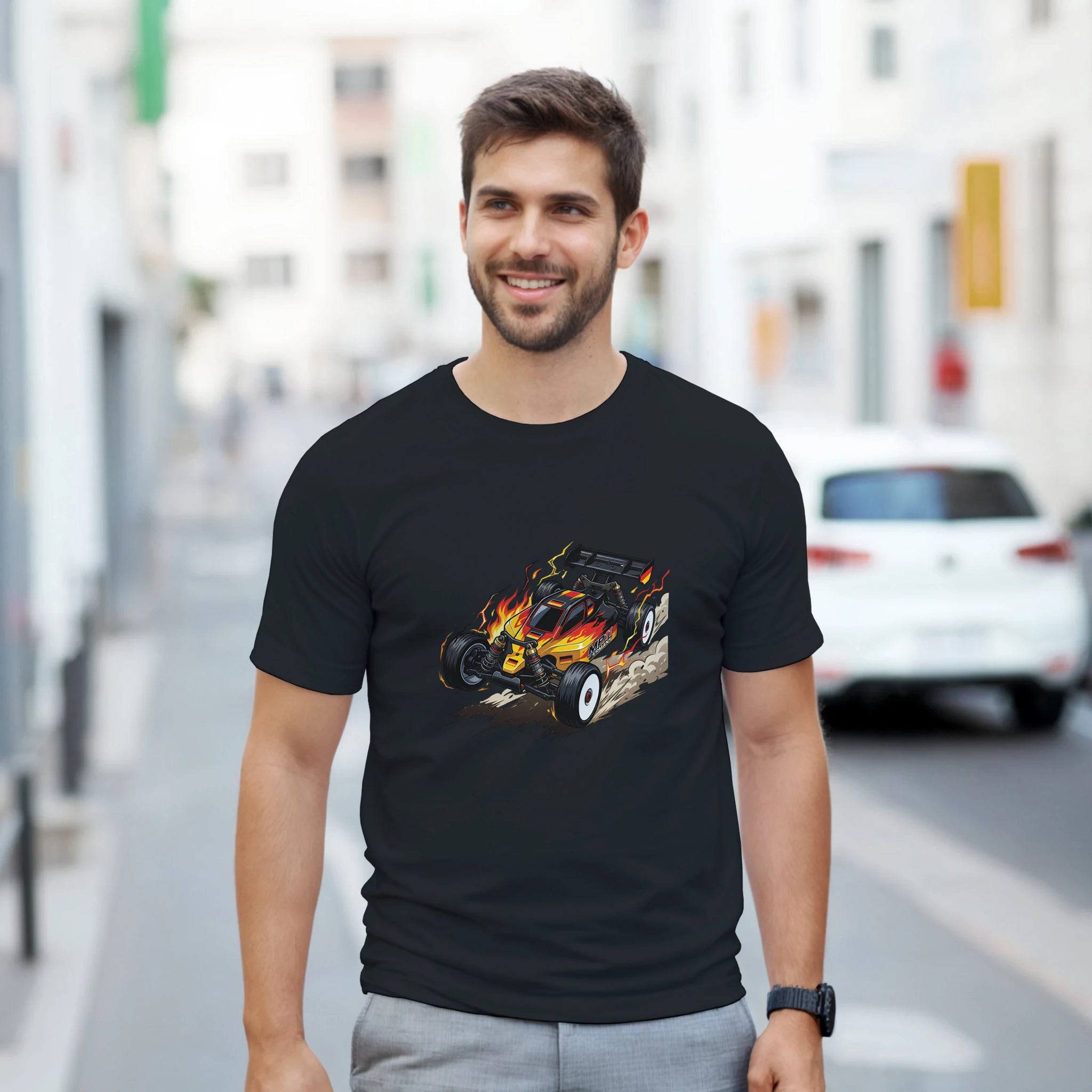 "Team Germany" RC Buggy T-Shirt – Herren Lifestyle, Mann trägt T-Shirt, Outdoor Look