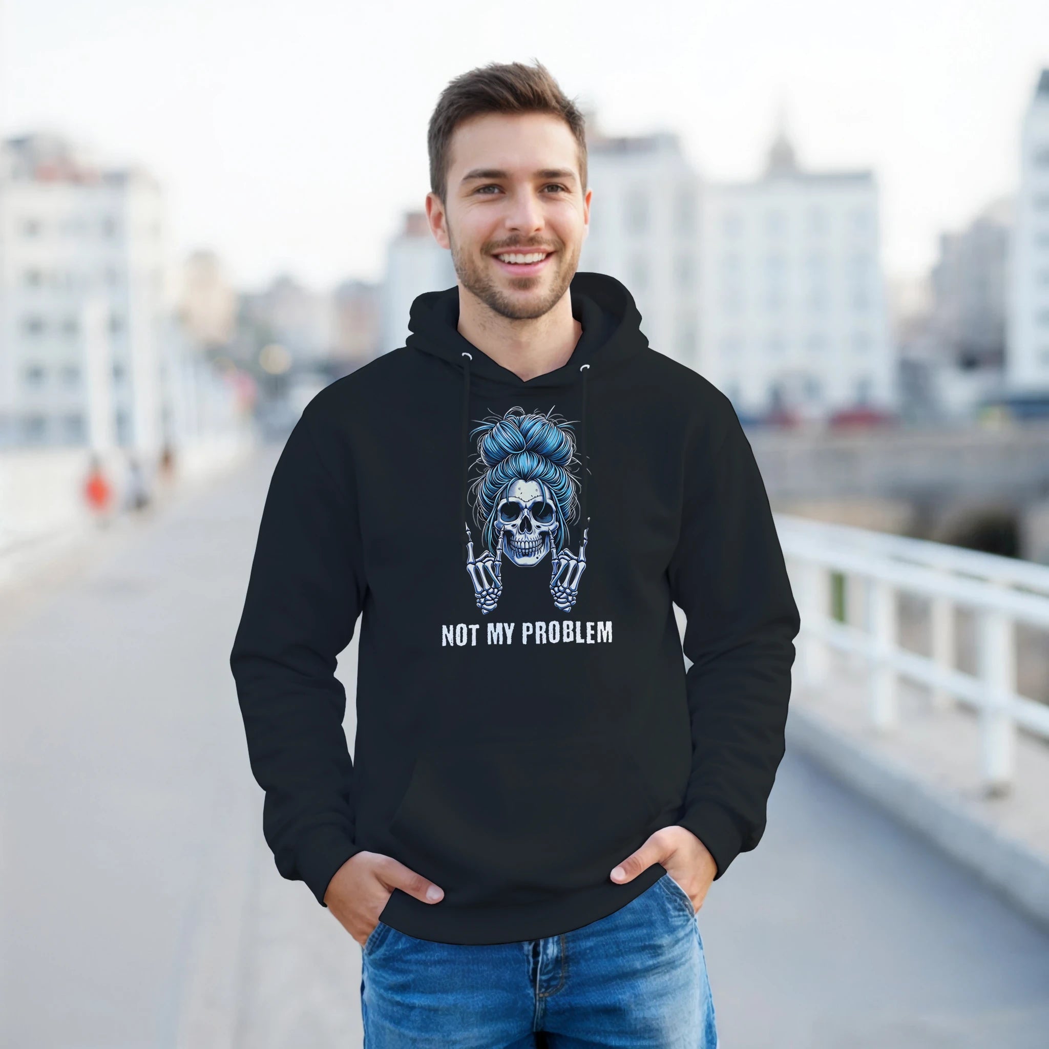 Not My Problem Hoodie – Herren Lifestyle Foto, Mann trägt Hoodie