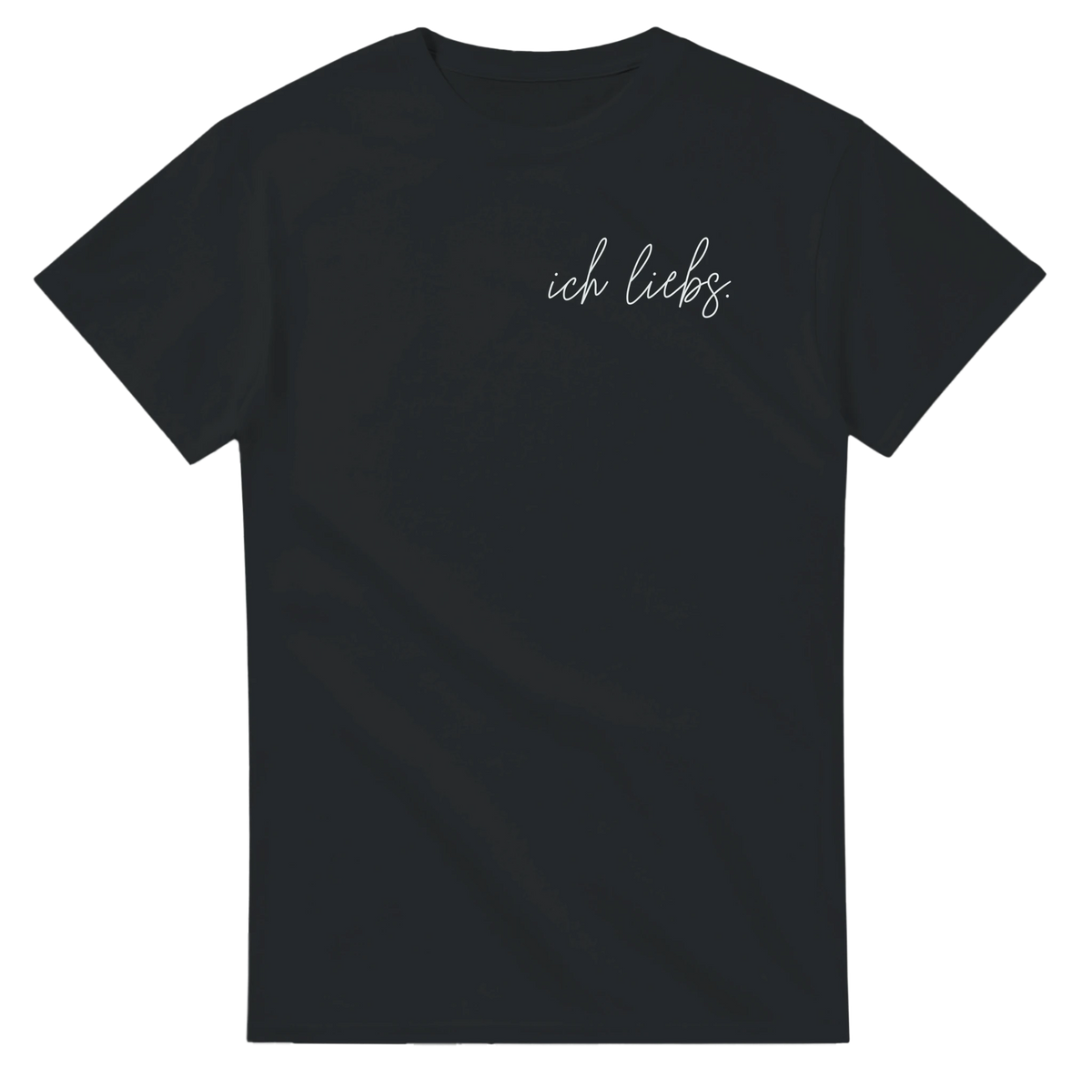Ich Liebs T-Shirt – T-Shirt Produktfoto, Vorderseite auf schwarzem Hintergrund